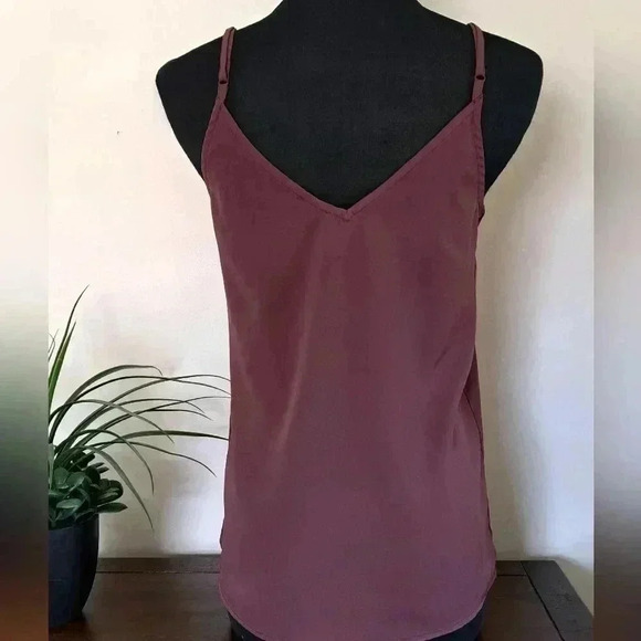 ❤️ Women's Cami Tank Top Size XS Burgandy Spaghetti Strap Adjustable - Picture 3 of 8